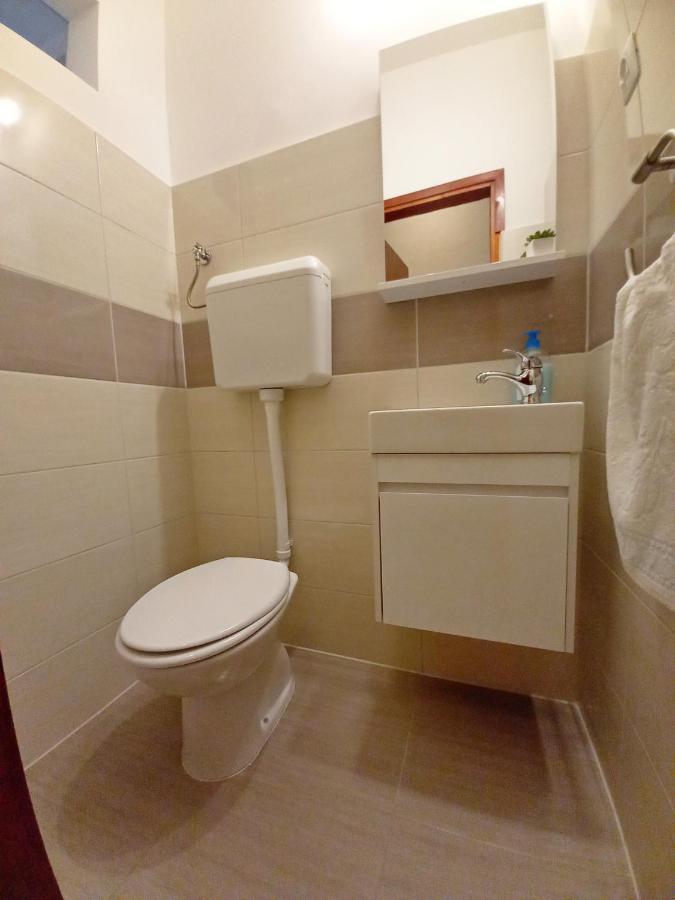 Apartments Tina & Denis Pula Zewnętrze zdjęcie