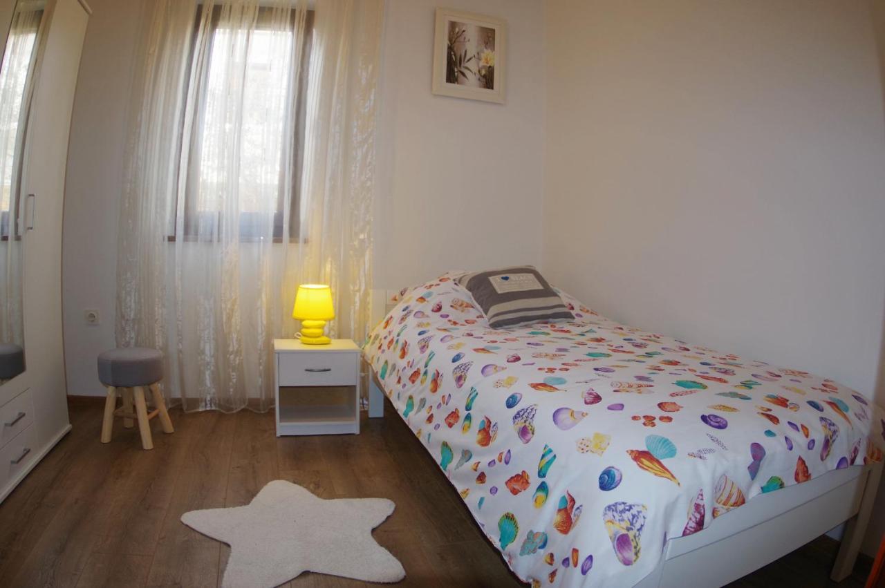 Apartments Tina & Denis Pula Zewnętrze zdjęcie